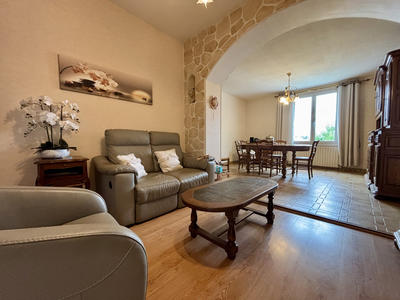 Maison - 90 m² - 4 pièces