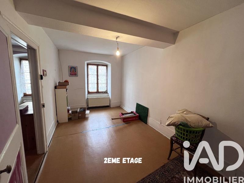 Maison de village - 400 m² - 15 pièces