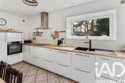 Maison - 111 m² - 4 pièces