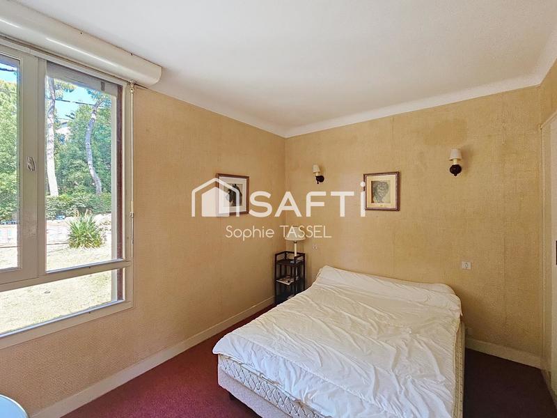 Maison - 167 m² - 8 pièces