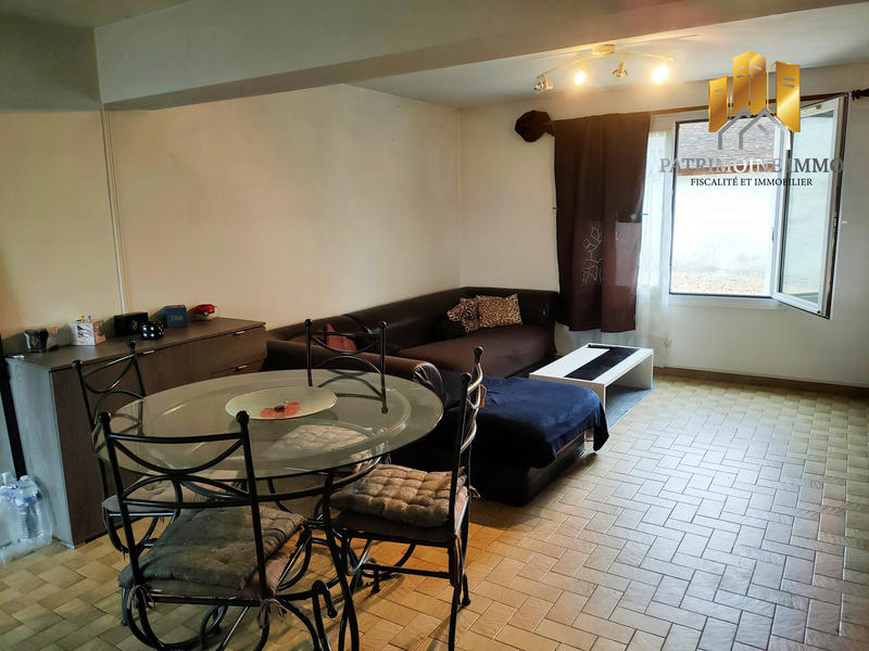 Maison - 260 m² - 5 pièces