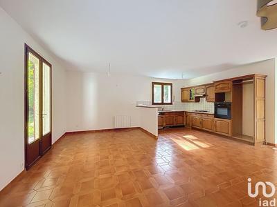 Maison - 118 m² - 5 pièces