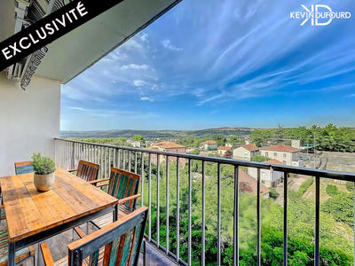 Appartement - 80 m² - 4 pièces