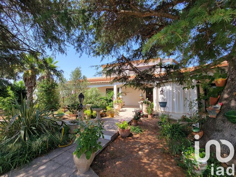 Maison - 227 m² - 8 pièces