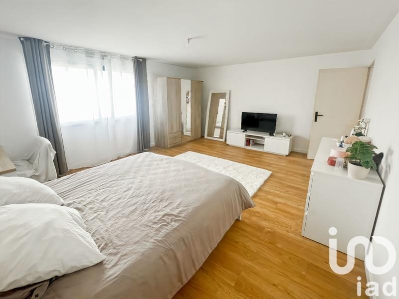 Maison - 150 m² - 5 pièces