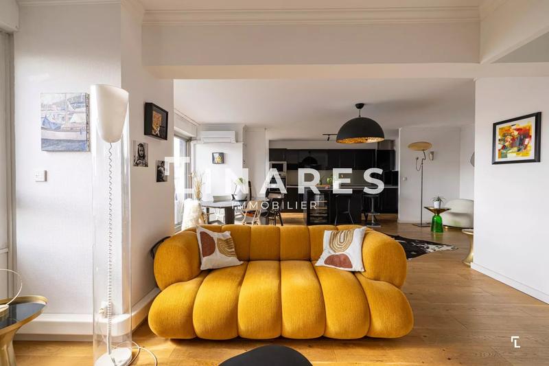 Appartement - 94 m² - 4 pièces