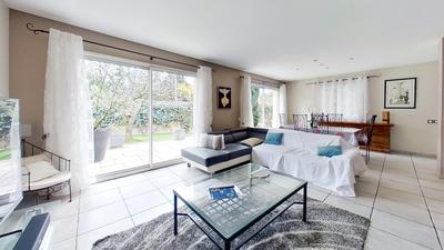 Maison - 141 m² - 6 pièces