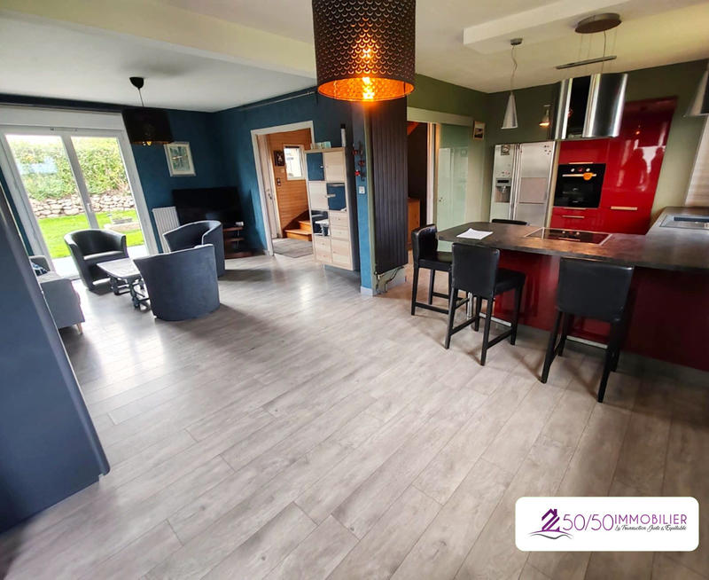 Maison - 120 m² - 6 pièces