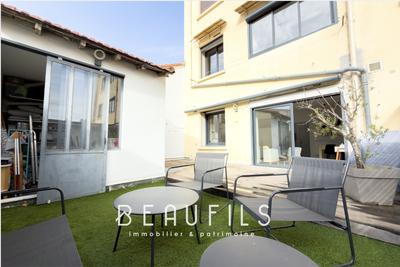 Appartement - 93 m² - 4 pièces