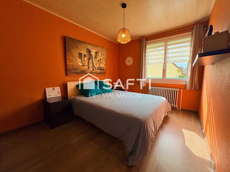 Maison - 90 m² - 5 pièces