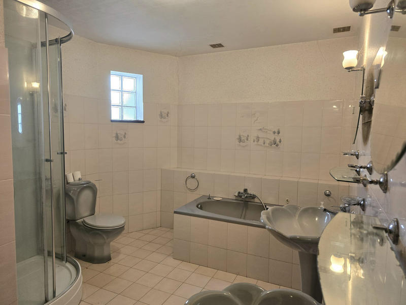 Maison ancienne - 145 m² - 4 pièces