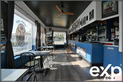 Fonds de commerce - 194 m²