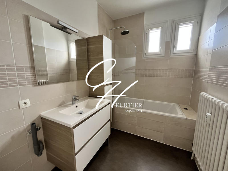 Appartement - 116 m² - 4 pièces