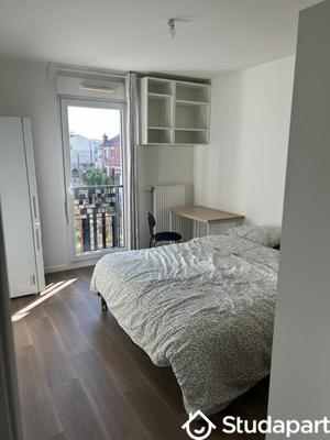 Chambre - 12 m² - 1 pièce