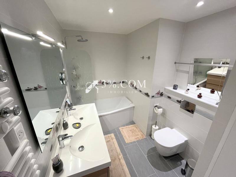 Duplex - 88 m² - 4 pièces