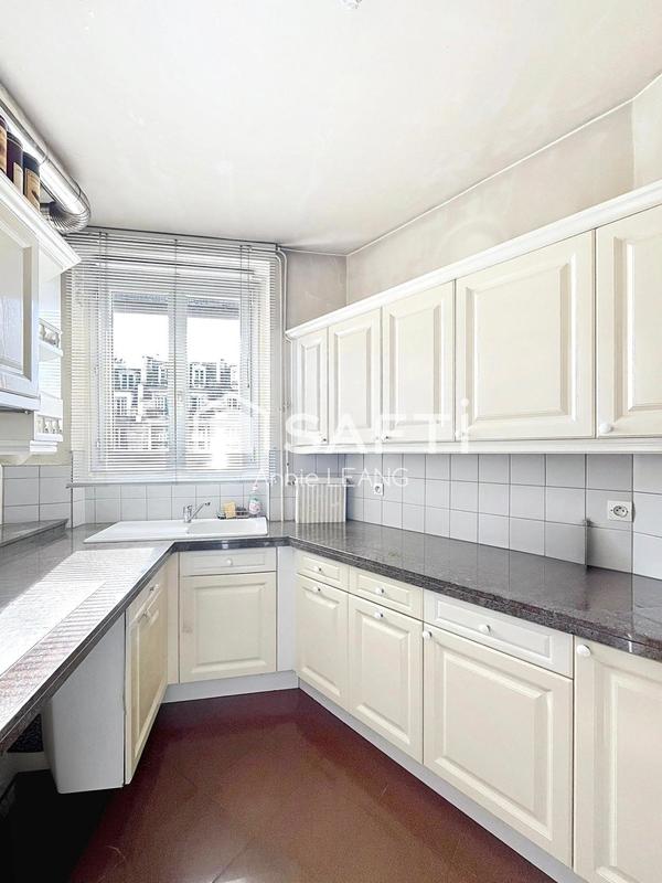 Appartement - 85 m² - 4 pièces