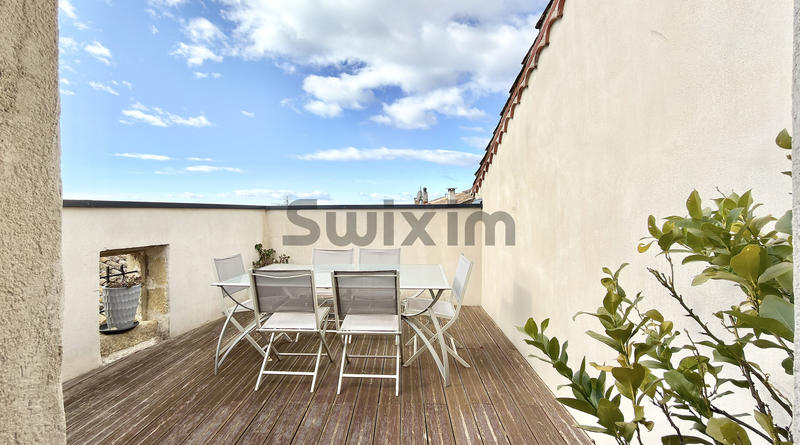 Maison de village - 180 m² - 8 pièces