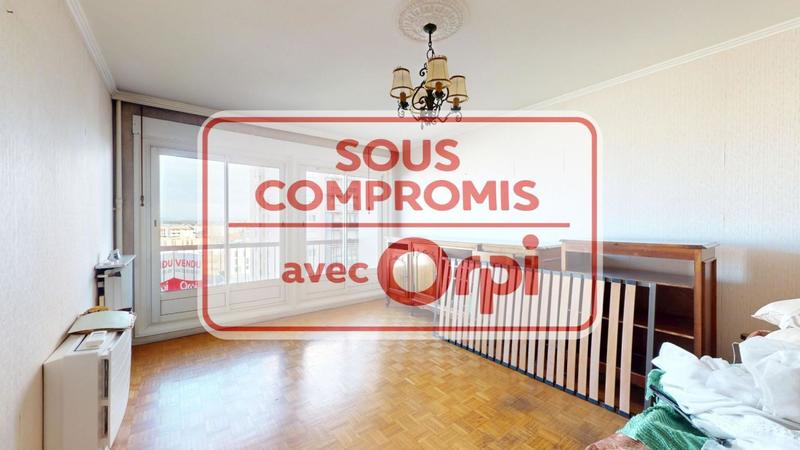 Appartement - 80 m² - 4 pièces