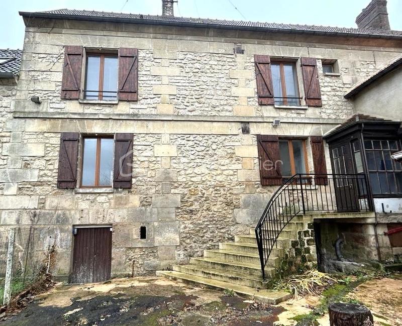 Maison en pierre - 148 m² - 5 pièces