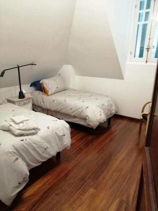 Appartement - 90 m² - 4 pièces