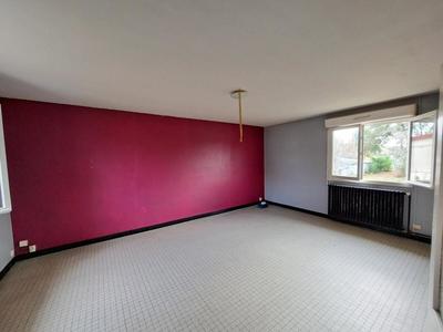 Pavillon - 90 m² - 5 pièces