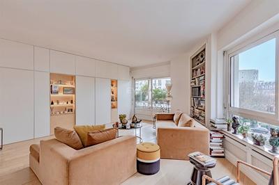 Appartement - 84 m² - 4 pièces