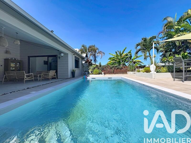 Maison - 150 m² - 4 pièces