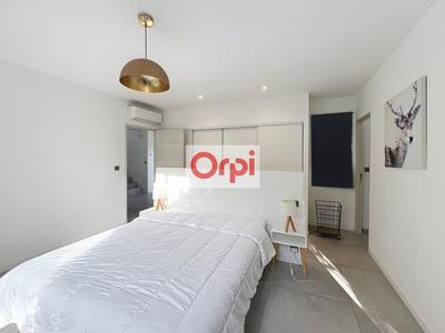 Villa - 195 m² - 5 pièces