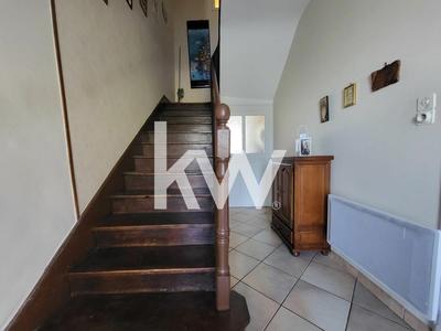 Maison - 177 m² - 6 pièces