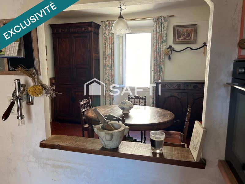 Maison - 203 m² - 10 pièces