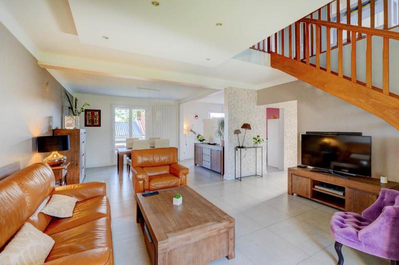 Maison - 150 m² - 6 pièces