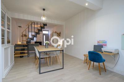 Maison - 106 m² - 4 pièces