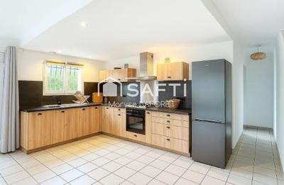 Villa - 100 m² - 4 pièces