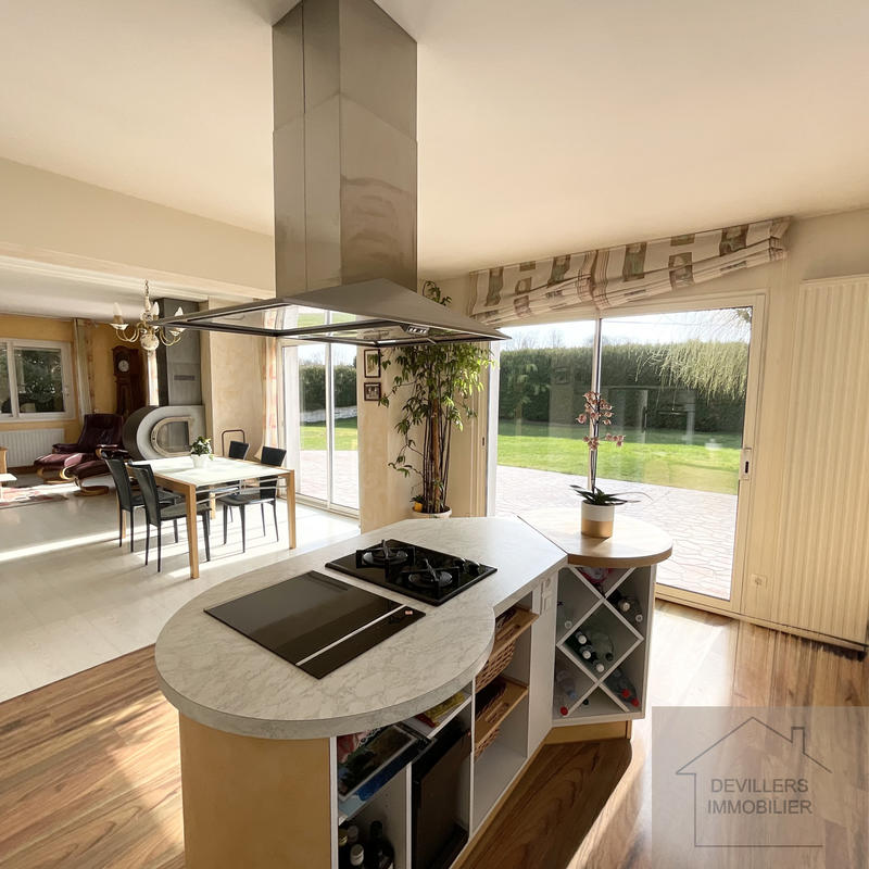 Maison - 197 m² - 4 pièces