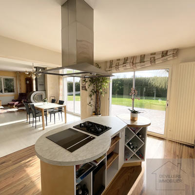 Maison - 197 m² - 4 pièces