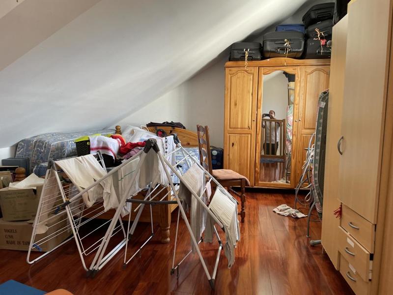 Appartement - 100 m² - 5 pièces