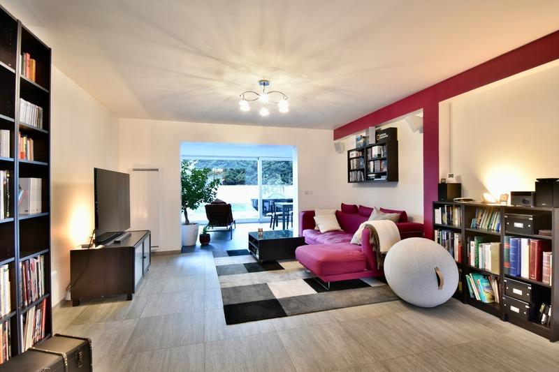 Maison - 200 m² - 9 pièces