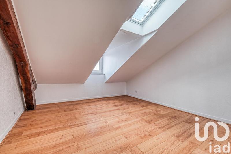 Appartement - 99 m² - 5 pièces