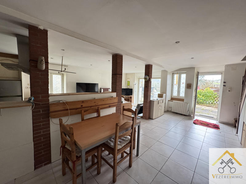 Maison - 122 m² - 4 pièces