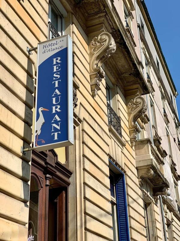 Immeuble - 3 000 m² - 80 pièces