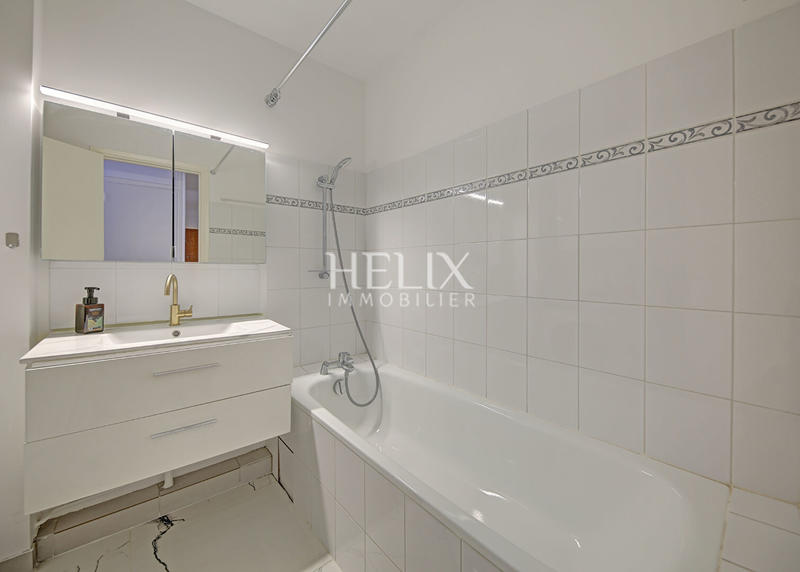 Appartement - 85 m² - 4 pièces