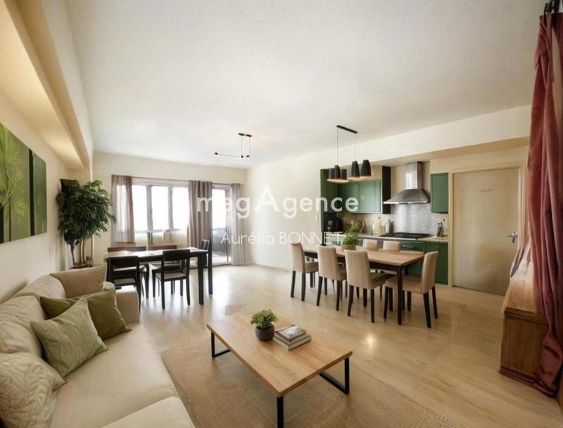 Maison de campagne - 330 m² - 13 pièces