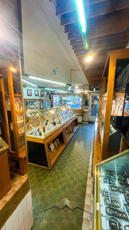 Fonds de commerce - Magasins - 85 m²