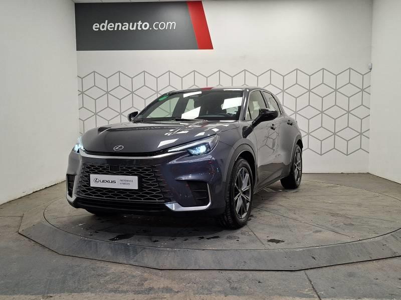 Lexus Lbx 2wd Elegant