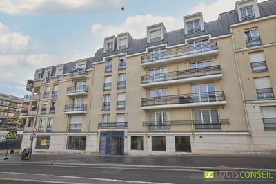 Appartement - 83 m² - 4 pièces