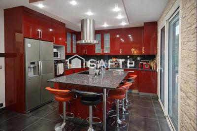 Maison - 118 m² - 5 pièces