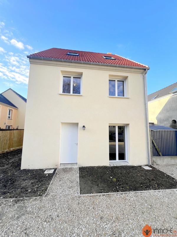 Maison - 110 m² - 5 pièces