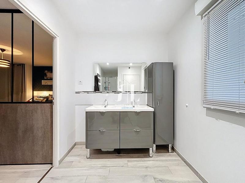 Maison - 142 m² - 6 pièces