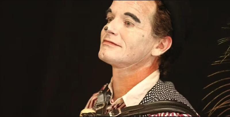 Spectacle de cirque "Sortie de piste" par la Cie la Mano Loca