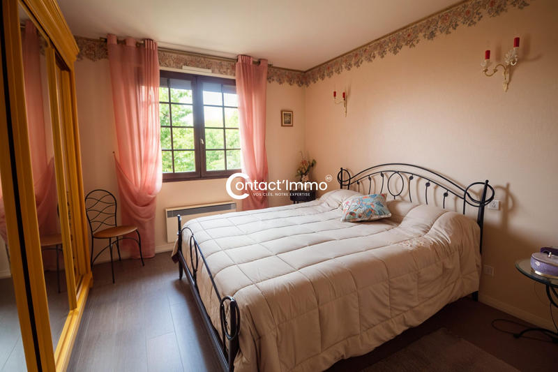 Maison traditionnelle - 160 m² - 6 pièces